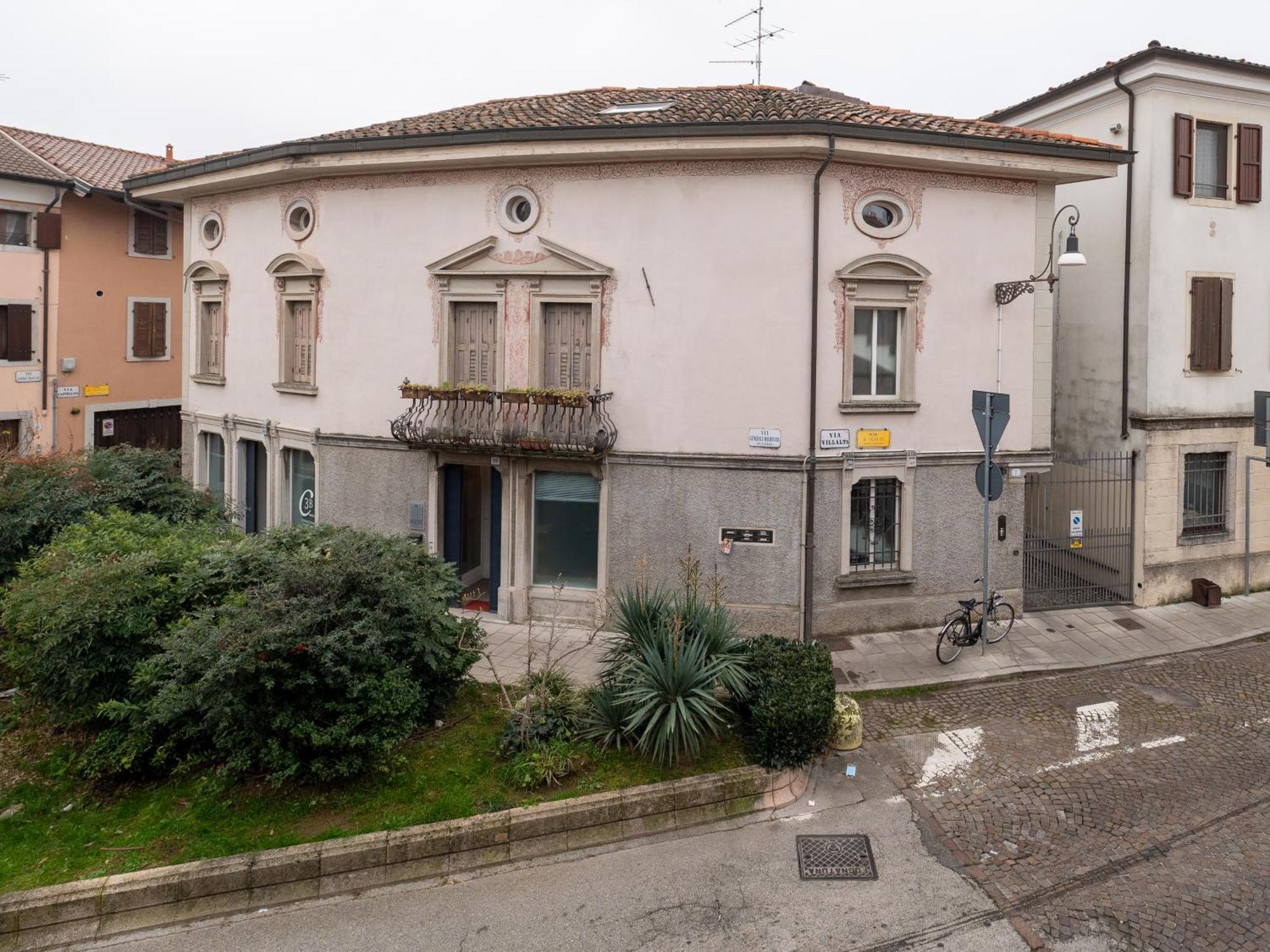 La Corte Friulana In Centro A Udine 5 Posti Letto Lägenhet Exteriör bild